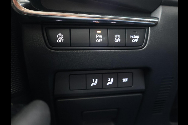 Mazda 3 2.0 e-SkyActiv-X M HYBRID 186 PK LUXURY + CARPLAY | BOSE | HEAD-UP | ADAPTIVE CRUISE | MEMORY | STOEL/STUURVERW.