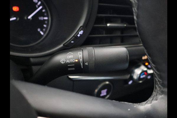 Mazda 3 2.0 e-SkyActiv-X M HYBRID 186 PK LUXURY + CARPLAY | BOSE | HEAD-UP | ADAPTIVE CRUISE | MEMORY | STOEL/STUURVERW.
