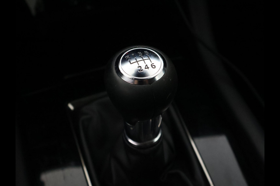 Mazda 3 2.0 e-SkyActiv-X M HYBRID 186 PK LUXURY + CARPLAY | BOSE | HEAD-UP | ADAPTIVE CRUISE | MEMORY | STOEL/STUURVERW.