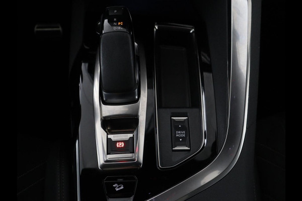 Peugeot 3008 1.6 HYbrid4 300 GT Pack Business | SOH 94,8% | Panoramadak | Leder/alcantara | Stoelverwarming | Adaptive cruise | Lane assist | Sfeerverlichting | Carplay | Focal sound | Camera | Park assist | Elektrische achterklep