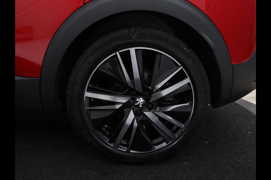 Peugeot 3008 1.6 HYbrid4 300 GT Pack Business | SOH 94,8% | Panoramadak | Leder/alcantara | Stoelverwarming | Adaptive cruise | Lane assist | Sfeerverlichting | Carplay | Focal sound | Camera | Park assist | Elektrische achterklep