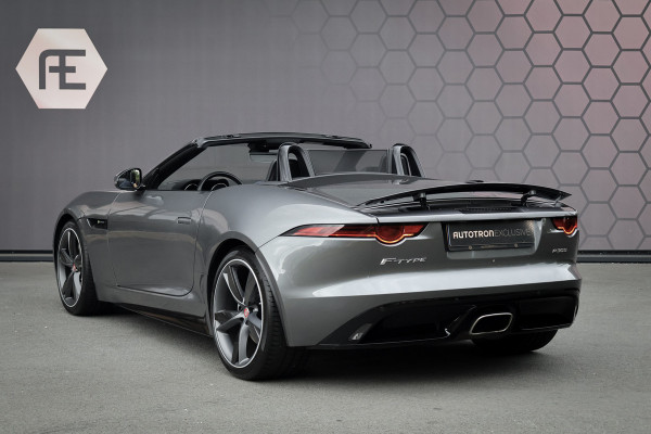 Jaguar F-Type P300 R-Dynamic | 20" CARBON INLEG VELGEN | LED KOPLAMPEN | SPORTUITLAAT | MERIDIDAN AUDIO | COLD CLIMATE PACK INCL. STUURVERWARMING EN VOORRUITVERWARMING INCL WARMTEWEREND GLAS