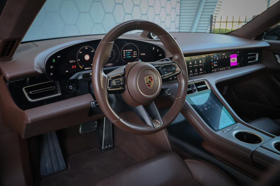 Porsche Taycan Turbo 93 kWh | PASSENGER DISPLAY | ADAPTIVE CRUISE | STOELVERWAMING & VERKOELING | 360 CAMERA | BOSE AUDIO | Turbo