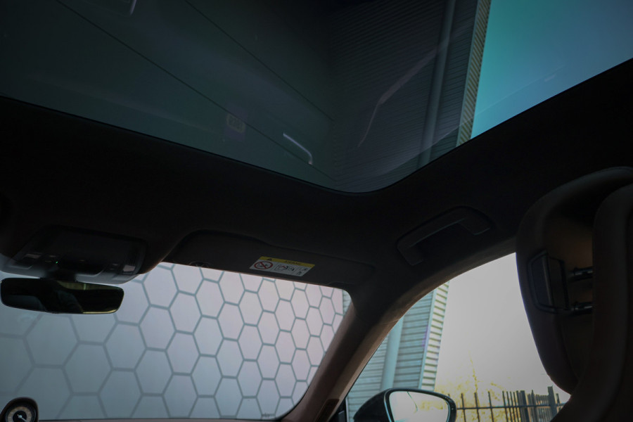 Porsche Taycan Turbo 93 kWh | PASSENGER DISPLAY | ADAPTIVE CRUISE | STOELVERWAMING & VERKOELING | 360 CAMERA | BOSE AUDIO | Turbo