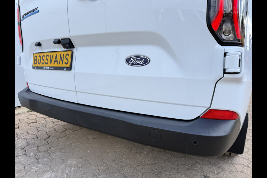 Ford E-Transit Custom 71kWh 140PK Elektrisch 344km WLTP 2300kg Trekvermogen BEV Snelladen Stoel + Stuur verwarming LED Cruise Control Camera Carplay Parkeersensoren v+a