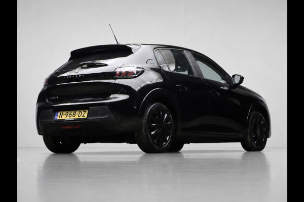 Peugeot e-208 EV Allure 50 kWh SOH 90% (CARPLAY,NAVI,LED,CRUISE,SPORTSTOELEN,CLIMATE,PDC,NETTESTAAT)