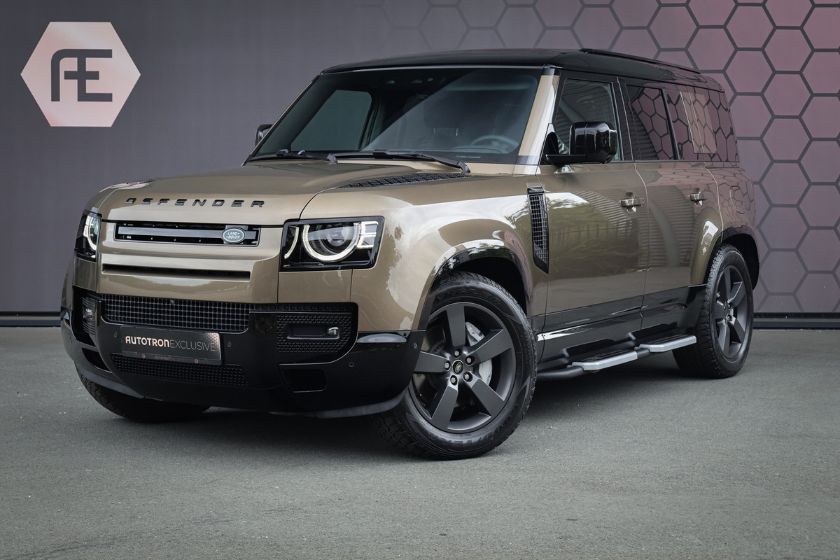 Land Rover Defender 110 P300e X-Dynamic SE