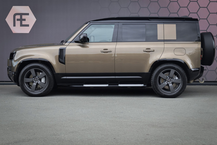 Land Rover Defender 110 P300e X-Dynamic SE