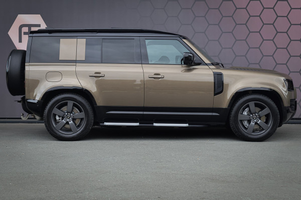 Land Rover Defender 110 P300e X-Dynamic SE