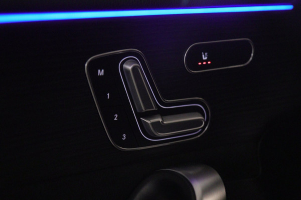 Mercedes-Benz A-Klasse 250 e AMG Limited PANO/CARPLAY/360CAM/MEMORY/VOL
