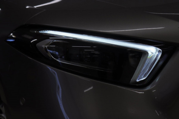 Mercedes-Benz A-Klasse 250 e AMG Limited PANO/CARPLAY/360CAM/MEMORY/VOL