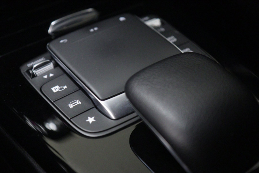 Mercedes-Benz A-Klasse 250 e AMG Limited PANO/CARPLAY/360CAM/MEMORY/VOL
