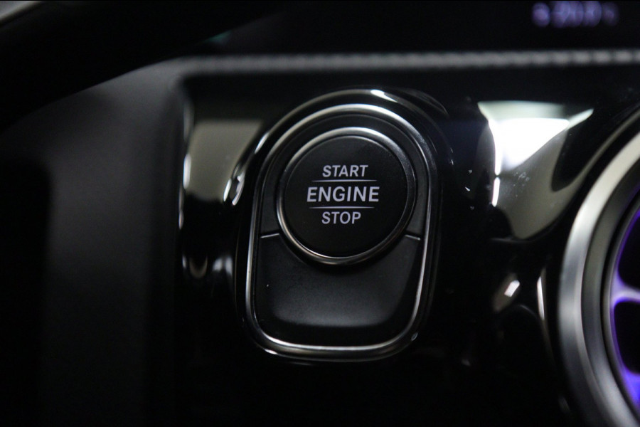 Mercedes-Benz A-Klasse 250 e AMG Limited PANO/CARPLAY/360CAM/MEMORY/VOL