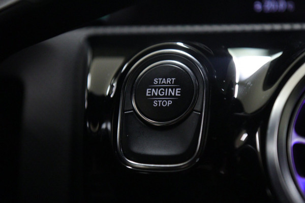Mercedes-Benz A-Klasse 250 e AMG Limited PANO/CARPLAY/360CAM/MEMORY/VOL