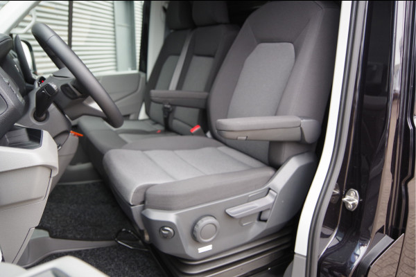 Volkswagen Crafter 35 2.0 TDI L3H3(L2H2) AUT. 3-ZITS, FACELIFT, CAMERA, GEV. STOEL, CRUISE, LEDER STUUR, CLIMA