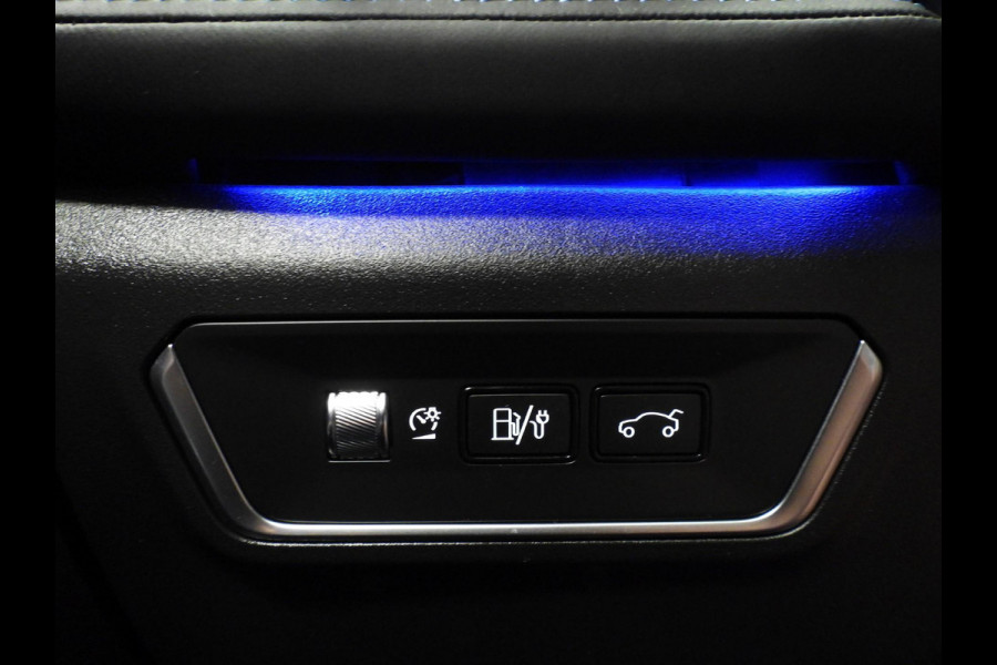 Lynk & Co 01 1.5 PHEV BlackEdition NAVI/360CAM/SCHUIFDAK/LED/20"LMV!