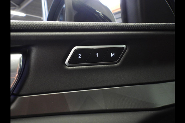 Lynk & Co 01 1.5 PHEV BlackEdition NAVI/360CAM/SCHUIFDAK/LED/20"LMV!
