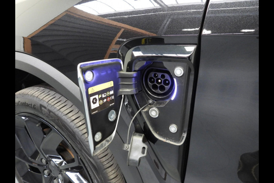 Lynk & Co 01 1.5 PHEV BlackEdition NAVI/360CAM/SCHUIFDAK/LED/20"LMV!