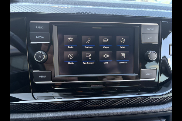 Volkswagen Polo 1.0 TSI Life Airco - Apple carplay - Parkeersensoren - Led verlichting - Radio - Cruise control - Bluetooth - Stuur multifunctioneel - Elektrische ramen - Licht metalen velgen 15 inch