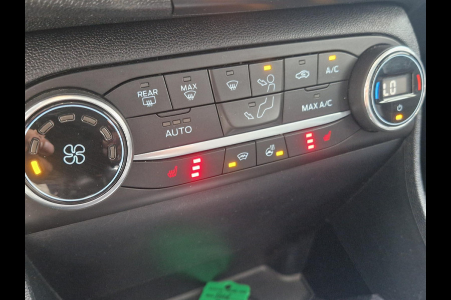 Ford Fiesta Vignale 1.0 EcoBoost 140pk | Panoramadak | Winter Pack | Adaptive cruise control | Led koplampen | Leder | Dodehoek herkenning |