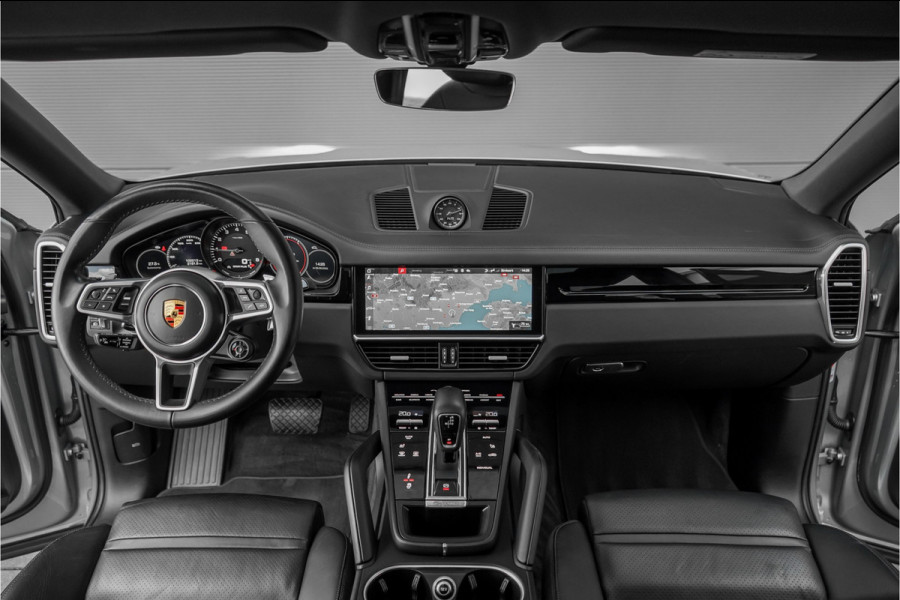 Porsche Cayenne Coupé 3.0 E-Hybrid Sport Design Pano ACC 4WS Trekhaak 22"
