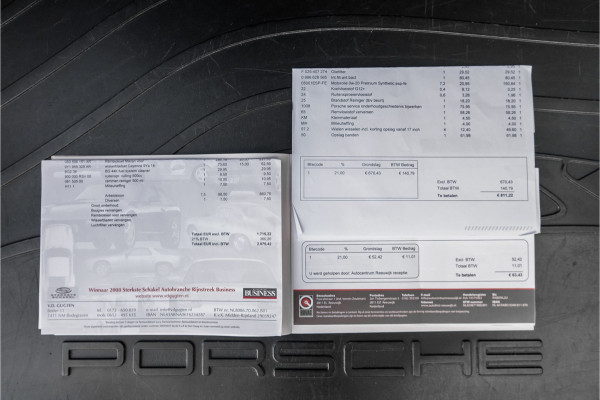 Porsche Cayenne Coupé 3.0 E-Hybrid Sport Design Pano ACC 4WS Trekhaak 22"