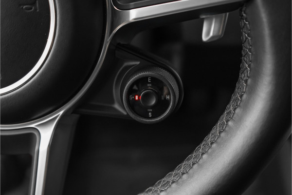 Porsche Cayenne Coupé 3.0 E-Hybrid Sport Design Pano ACC 4WS Trekhaak 22"