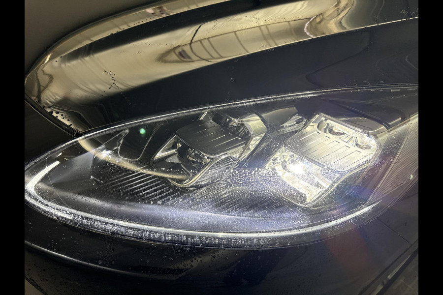 Ford Kuga 2.5 PHEV Vignale Trekhaak | Volledig lederen Interieur | Winter Pack.