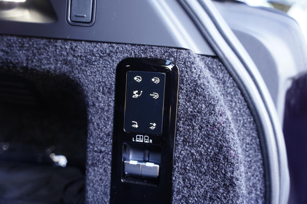Land Rover Range Rover P 550 E Autobiography / Massage Stoelen / Head Up / Panoramadak