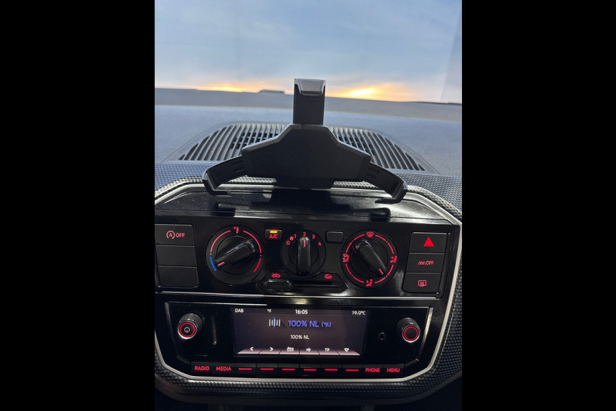 Volkswagen up! 1.0 Airco, 5-deurs, DAB