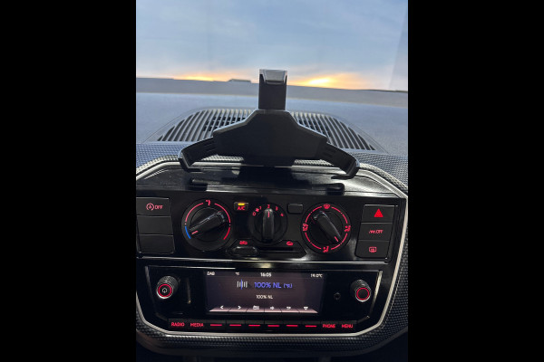 Volkswagen up! 1.0 Airco, 5-deurs, DAB