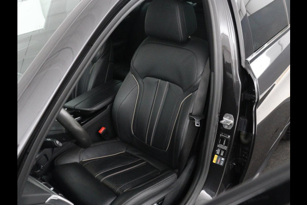 BMW 5 Serie 530e iPerformance M Sport High Executive | Panoramadak | Leder | Memory | Stoelverwarming | Cruise control | Camera | Park assist | Carplay | Climate control | PHEV