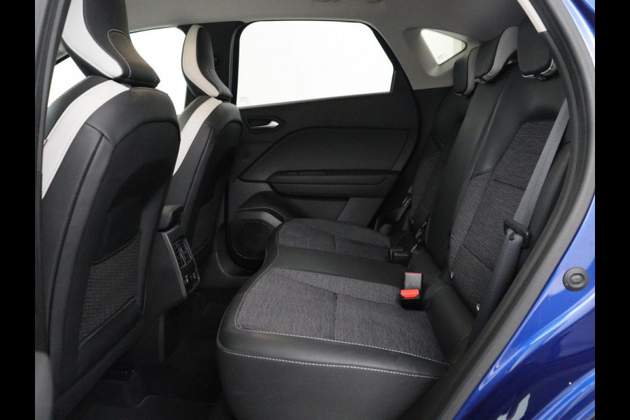 Renault Captur 1.3 TCe 140 Intens | Half leder | Navigatie | DAB+ | Cruise control | Lane assist | Climate Control | Virtual Display | Carplay | Camera | Park assist | Trekhaak