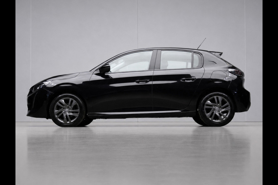 Peugeot 208 1.2 PureTech Allure Sport (APPLE CARPLAY,NAVI,CAMERA,CLIMATE,CRUISE,GETINT,LED,SPORTSTOELEN,LM VELGEN)