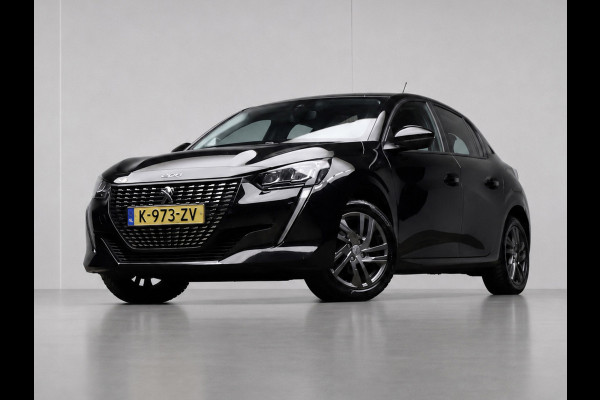 Peugeot 208 1.2 PureTech Allure Sport (APPLE CARPLAY,NAVI,CAMERA,CLIMATE,CRUISE,GETINT,LED,SPORTSTOELEN,LM VELGEN)