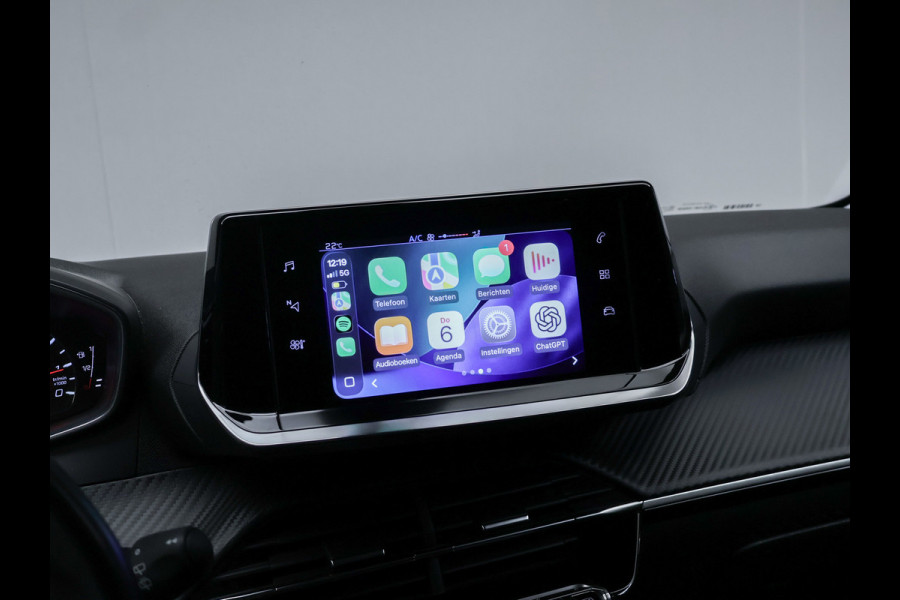 Peugeot 208 1.2 PureTech Allure Sport (APPLE CARPLAY,NAVI,CAMERA,CLIMATE,CRUISE,GETINT,LED,SPORTSTOELEN,LM VELGEN)