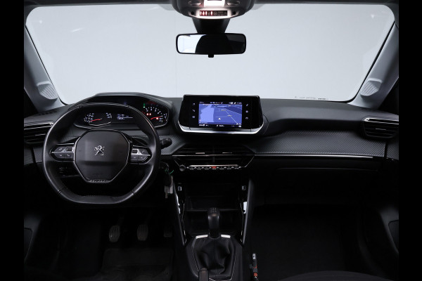 Peugeot 208 1.2 PureTech Allure Sport (APPLE CARPLAY,NAVI,CAMERA,CLIMATE,CRUISE,GETINT,LED,SPORTSTOELEN,LM VELGEN)