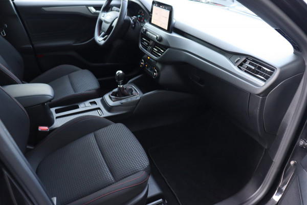 Ford FOCUS Wagon 1.0 EcoBoost Hybrid ST Line Style org.NL camera +winterpack