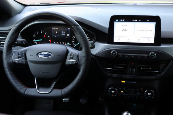 Ford FOCUS Wagon 1.0 EcoBoost Hybrid ST Line Style org.NL camera +winterpack