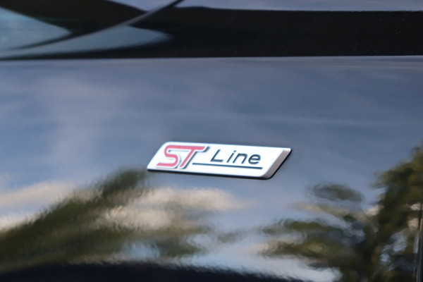 Ford FOCUS Wagon 1.0 EcoBoost Hybrid ST Line Style org.NL camera +winterpack
