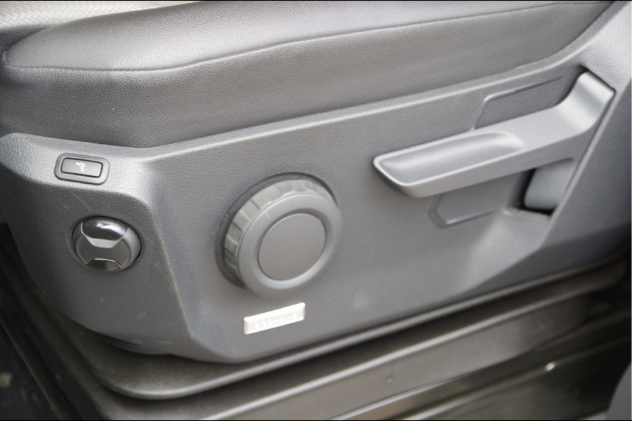 MAN TGE 3.180 35 2.0 L3H3(L2H2) 3-ZITS, 177PK AUT. LED, TREKHAAK, LEDER, ADAPT. CRUISE, CAMERA, STOELVERWARMING, STANDKACHEL, NAVI, CLIM