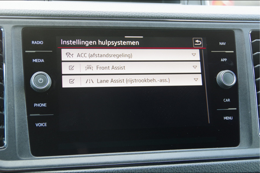 MAN TGE 3.180 35 2.0 L3H3(L2H2) 3-ZITS, 177PK AUT. LED, TREKHAAK, LEDER, ADAPT. CRUISE, CAMERA, STOELVERWARMING, STANDKACHEL, NAVI, CLIM
