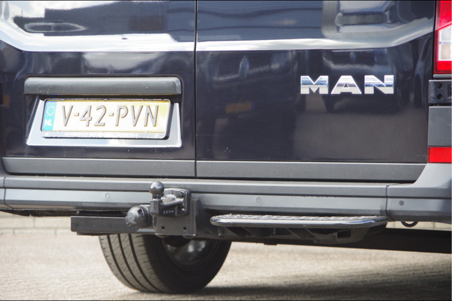 MAN TGE 3.180 35 2.0 L3H3(L2H2) 3-ZITS, 177PK AUT. LED, TREKHAAK, LEDER, ADAPT. CRUISE, CAMERA, STOELVERWARMING, STANDKACHEL, NAVI, CLIM