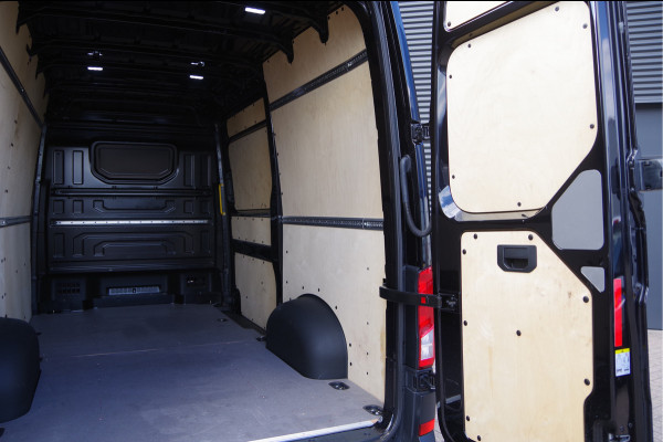 MAN TGE 3.180 35 2.0 L3H3(L2H2) 3-ZITS, 177PK AUT. LED, TREKHAAK, LEDER, ADAPT. CRUISE, CAMERA, STOELVERWARMING, STANDKACHEL, NAVI, CLIM
