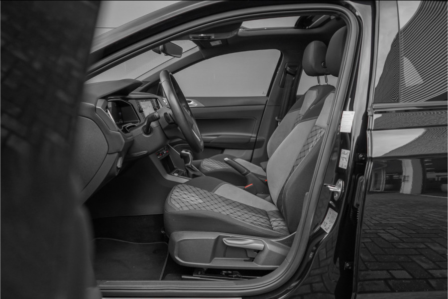 Volkswagen Polo 1.0 TSI R-Line Pano Camera IQ Light ACC Virtual Cockpit