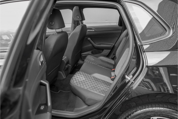 Volkswagen Polo 1.0 TSI R-Line Pano Camera IQ Light ACC Virtual Cockpit