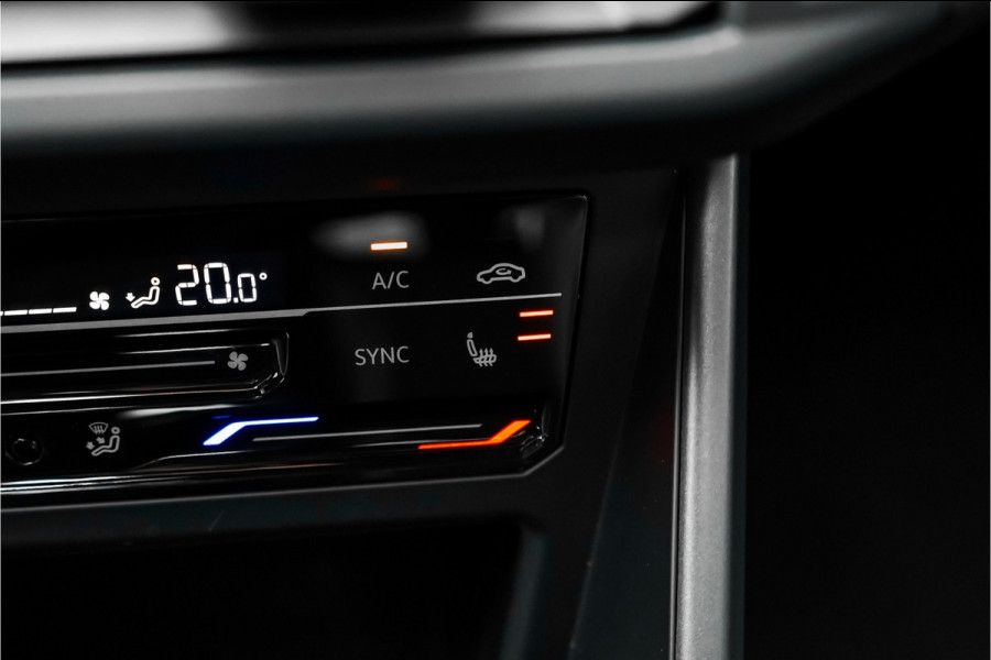 Volkswagen Polo 1.0 TSI R-Line Pano Camera IQ Light ACC Virtual Cockpit