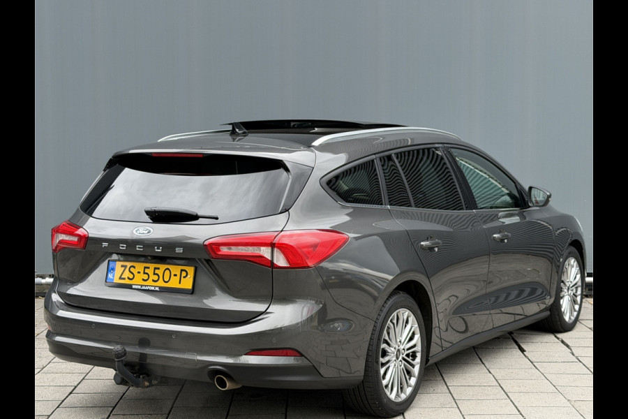 Ford FOCUS Wagon BWJ 2019 | 1.0T 126PK Titanium Bus AUTOMAAT | TREKHAAK | PANO DAK | LEER | LED | NAVI | CLIMA | STOEL&STUUR VERW | PDC | DONKER GLASS |