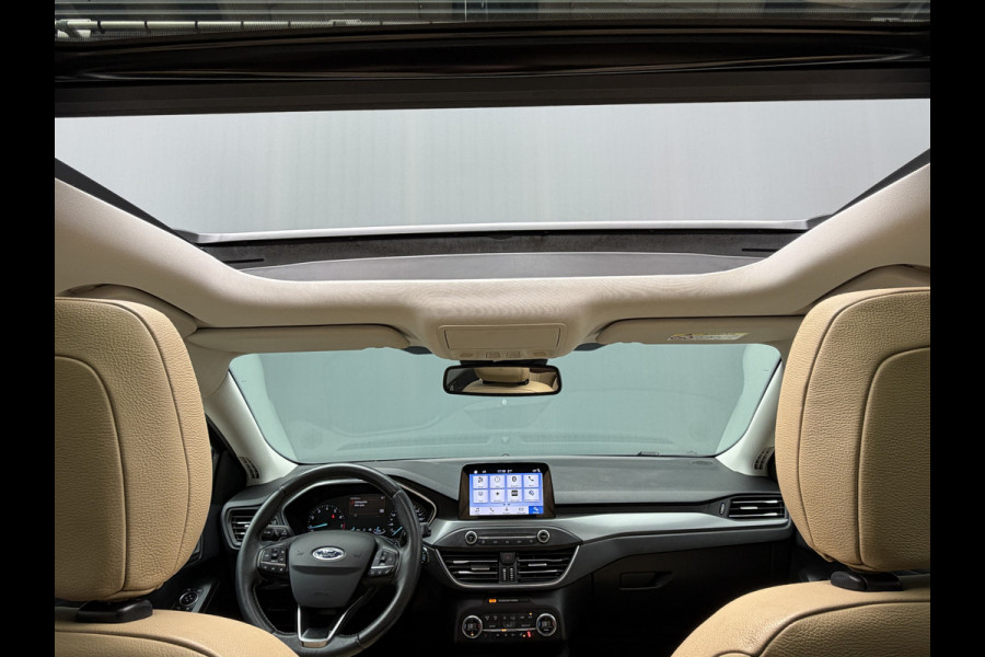Ford FOCUS Wagon BWJ 2019 | 1.0T 126PK Titanium Bus AUTOMAAT | TREKHAAK | PANO DAK | LEER | LED | NAVI | CLIMA | STOEL&STUUR VERW | PDC | DONKER GLASS |