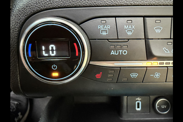 Ford FOCUS Wagon BWJ 2019 | 1.0T 126PK Titanium Bus AUTOMAAT | TREKHAAK | PANO DAK | LEER | LED | NAVI | CLIMA | STOEL&STUUR VERW | PDC | DONKER GLASS |